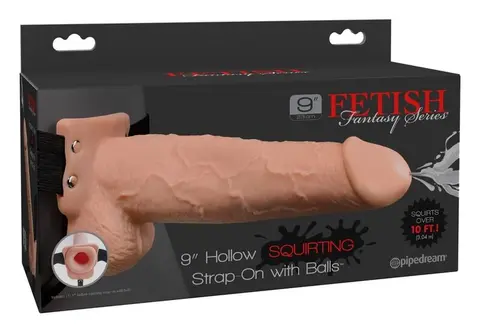 Harness mit Dong 9 Sperma